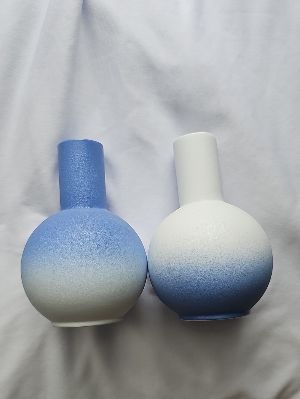 🩵BUNDLE DEAL! Skagele Blue Ombre Ceramic Vase Pair - Home Accents